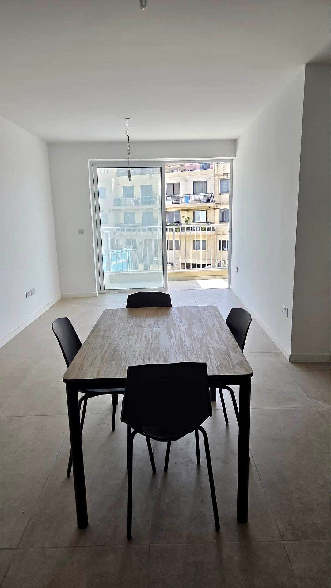Apartment in Fgura - 2 beds, 2 baths — 5