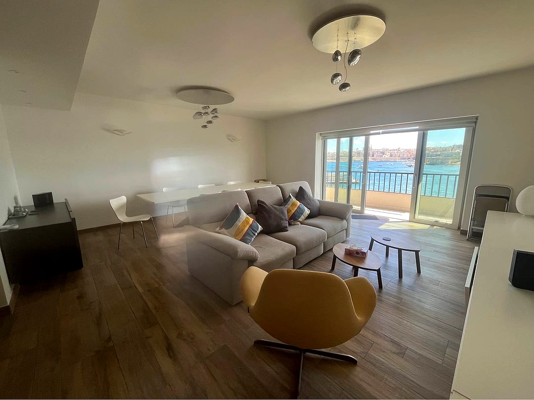 Apartment in Sliema - 3 beds, 3 baths — 5