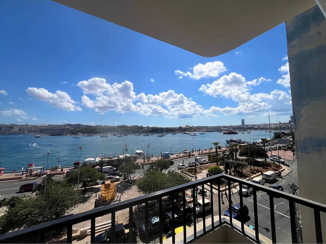 Apartment in Sliema - 3 beds, 3 baths — 2