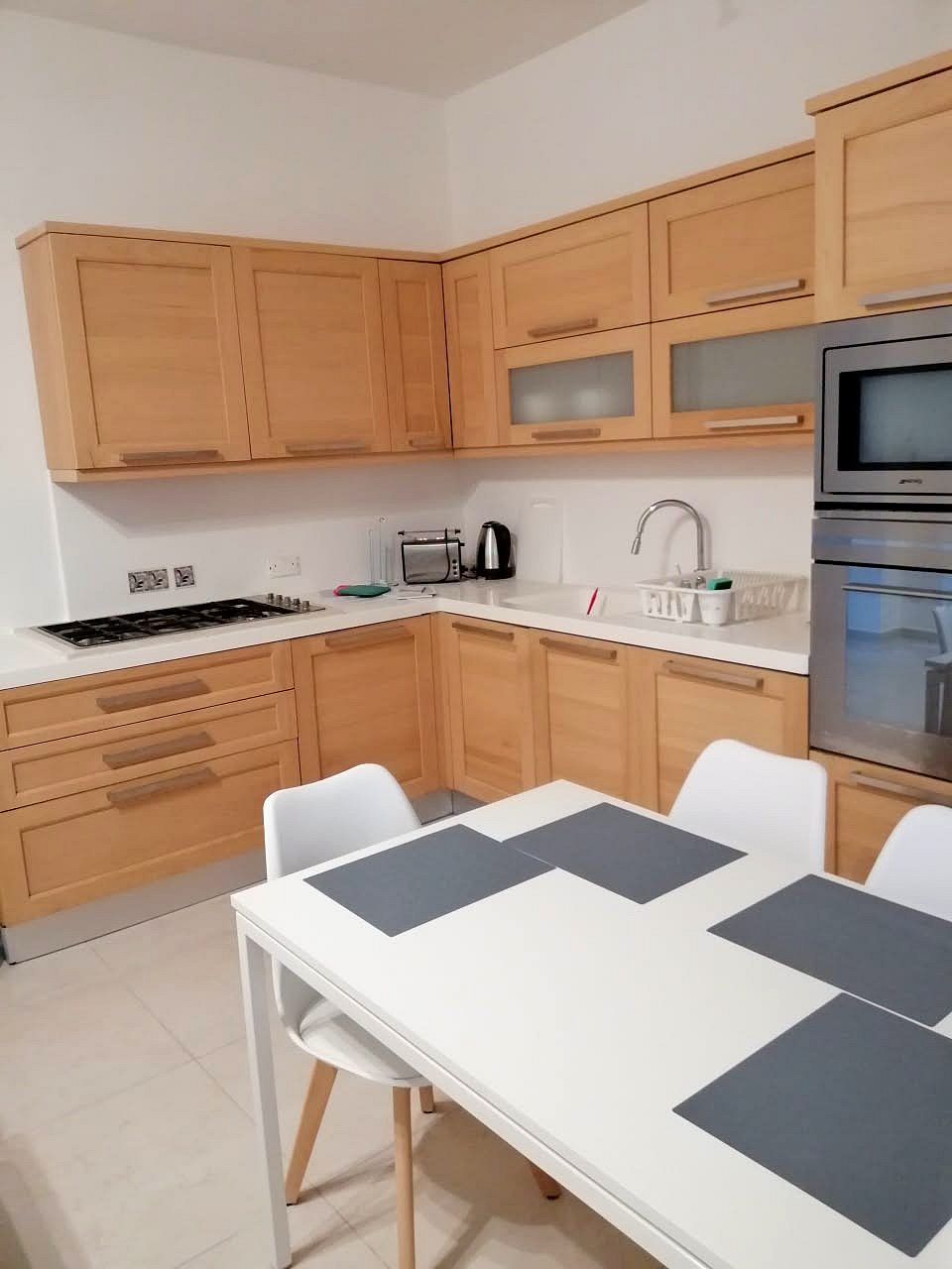 Apartment in Swieqi - 2 beds, 1 bath — 1