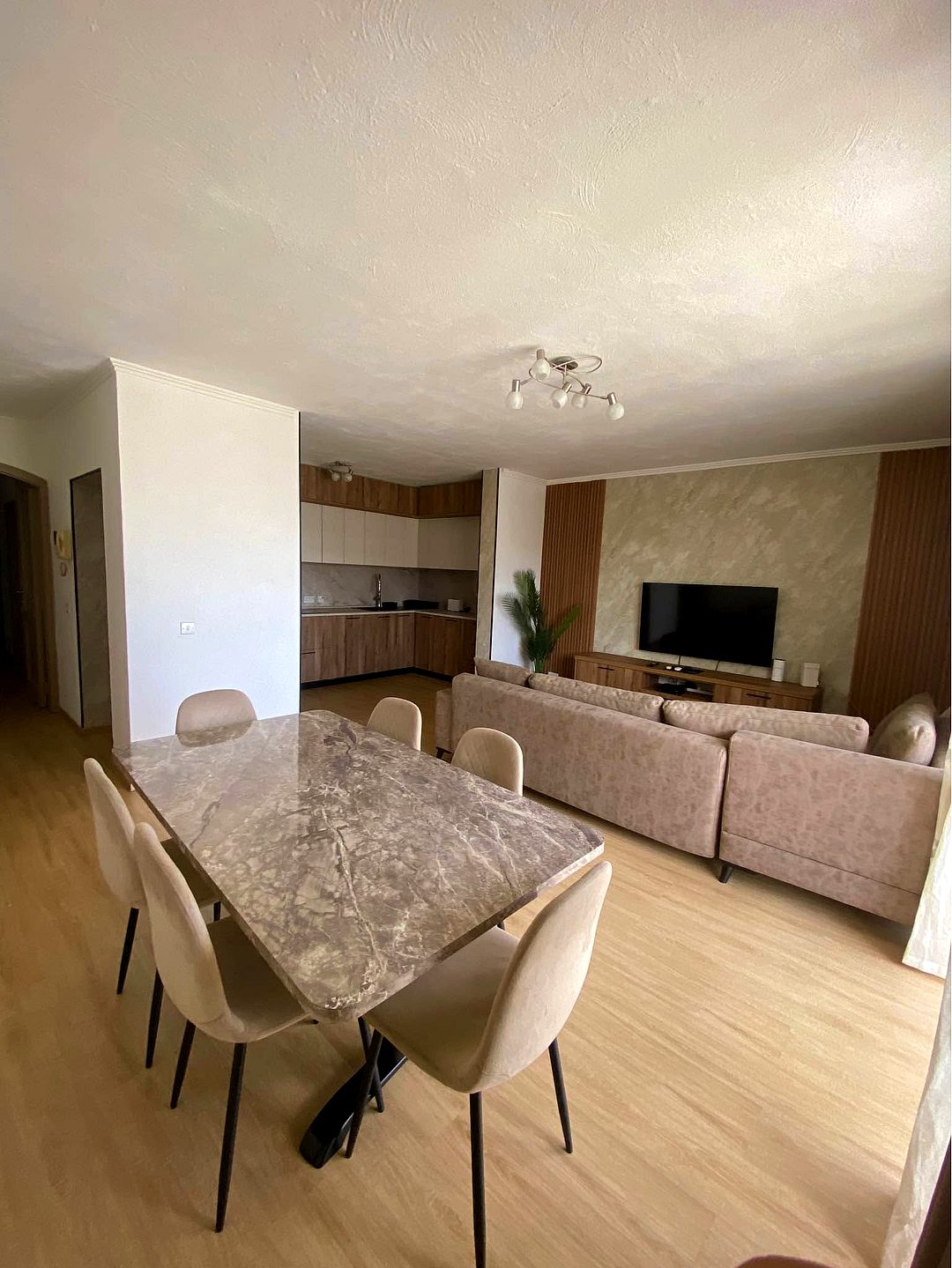 Apartment in St Julian's - 3 beds, 3 baths — 1