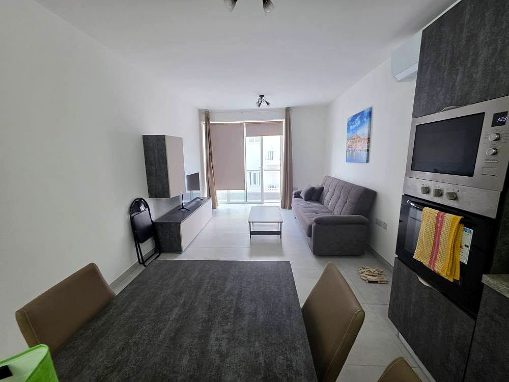 Apartment in Msida — 1