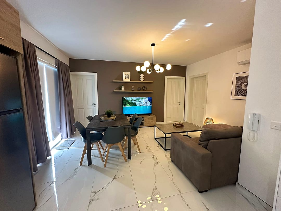 Penthouse in Birkirkara - 3 beds, 2 baths — 4