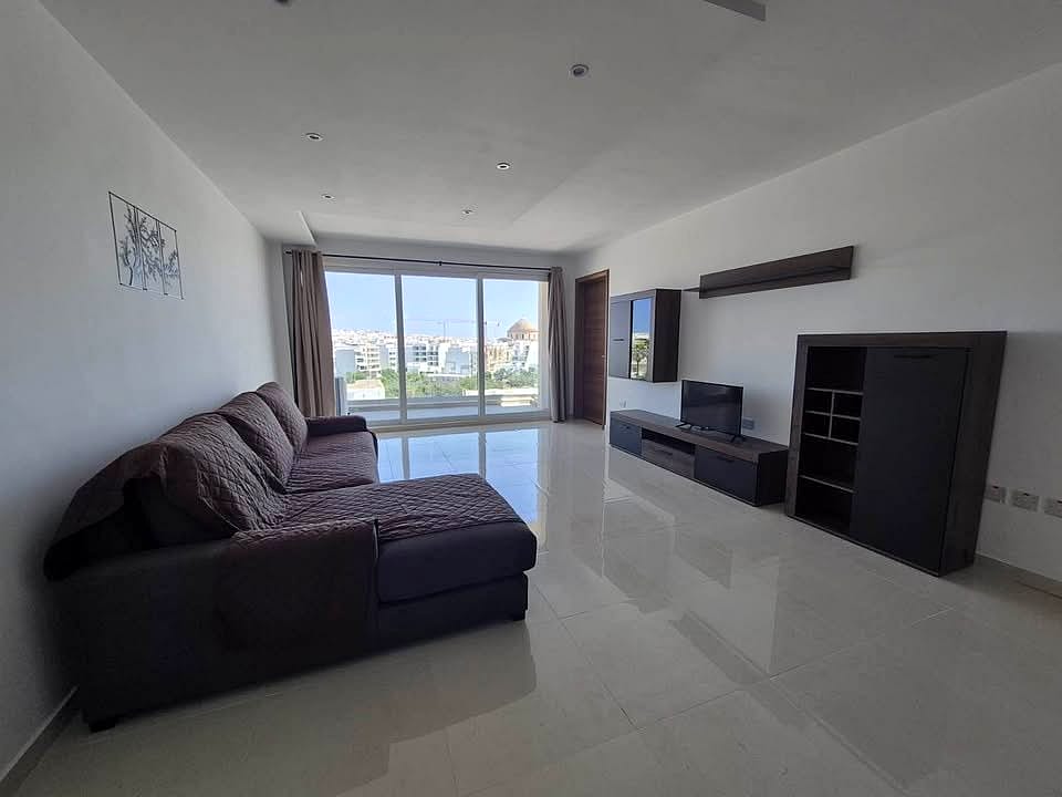 Apartment in Mosta - 2 beds, 2 baths — 1
