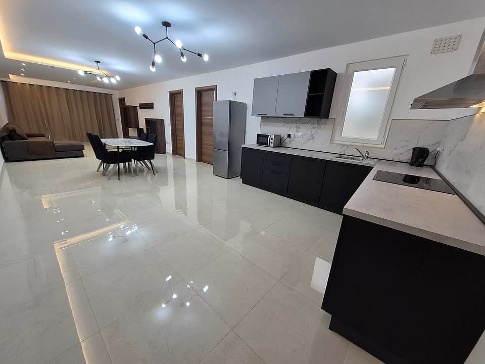 Apartment in Mosta - 2 beds, 2 baths — 2