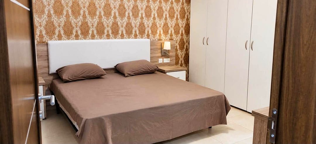 Apartment in Gzira - 2 beds, 2 baths — 4