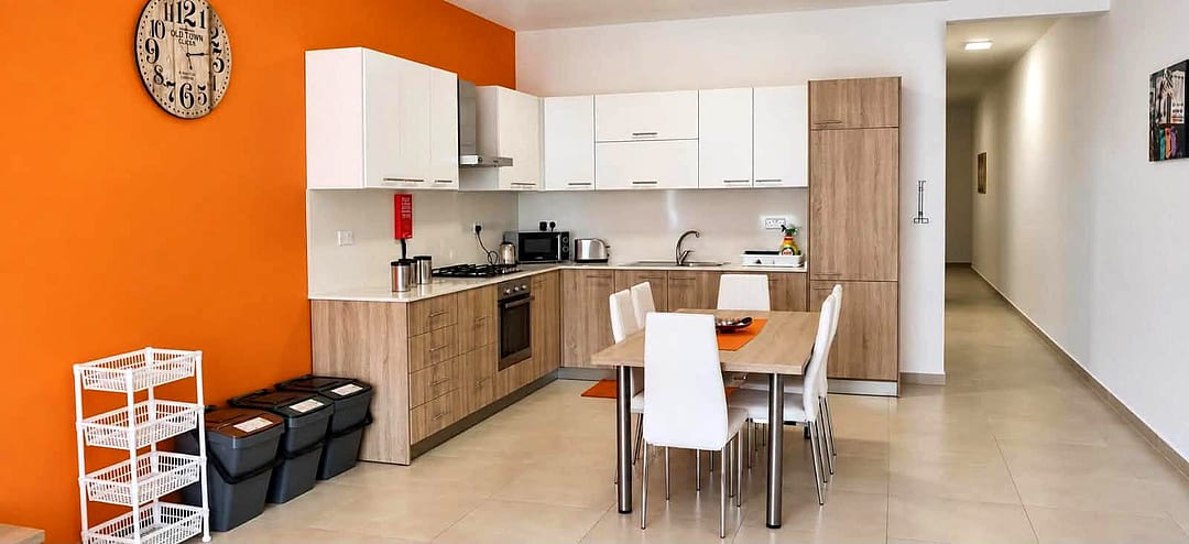 Apartment in Gzira - 2 beds, 2 baths — 1