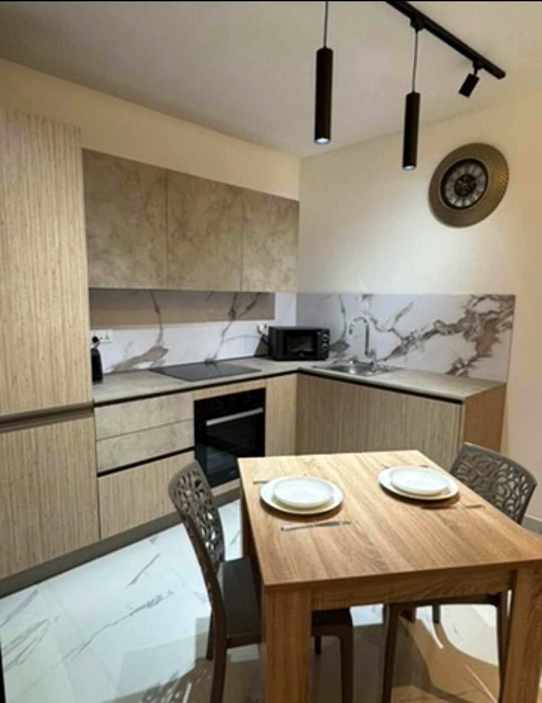 Apartment in Gzira - 2 beds, 2 baths — 1