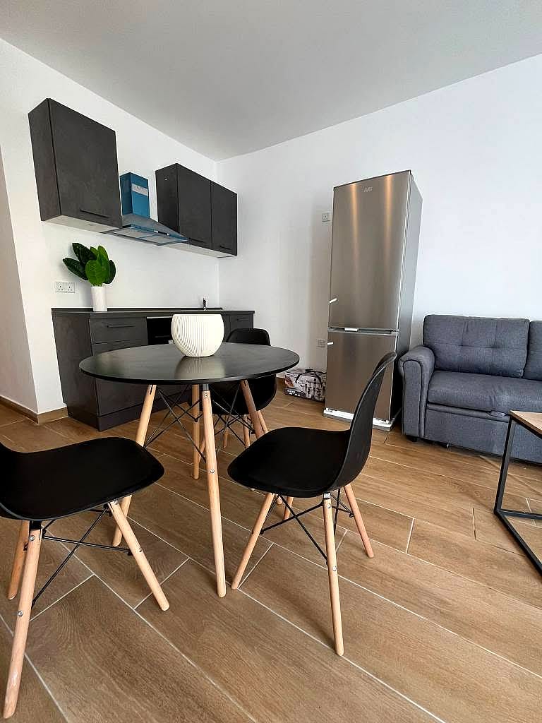 Apartment in Gzira - 1 bed, 1 bath — 2