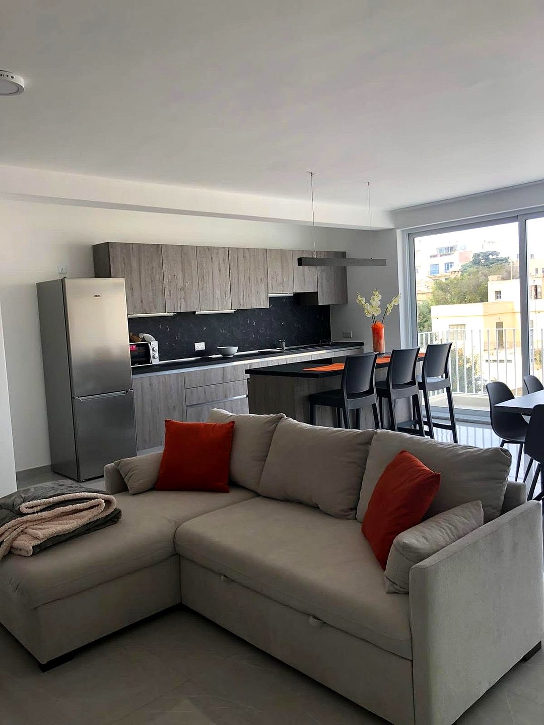 Apartment in Sliema - 2 beds, 3 baths — 5
