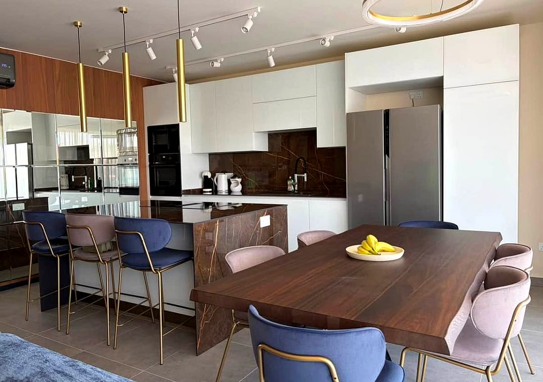 Apartment in Swieqi - 3 beds, 2 baths — 1