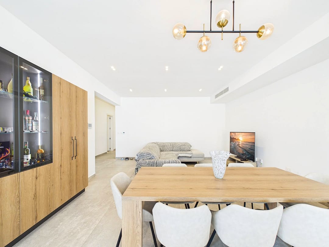 Maisonette in Zejtun - 4 beds, 2 baths — 4