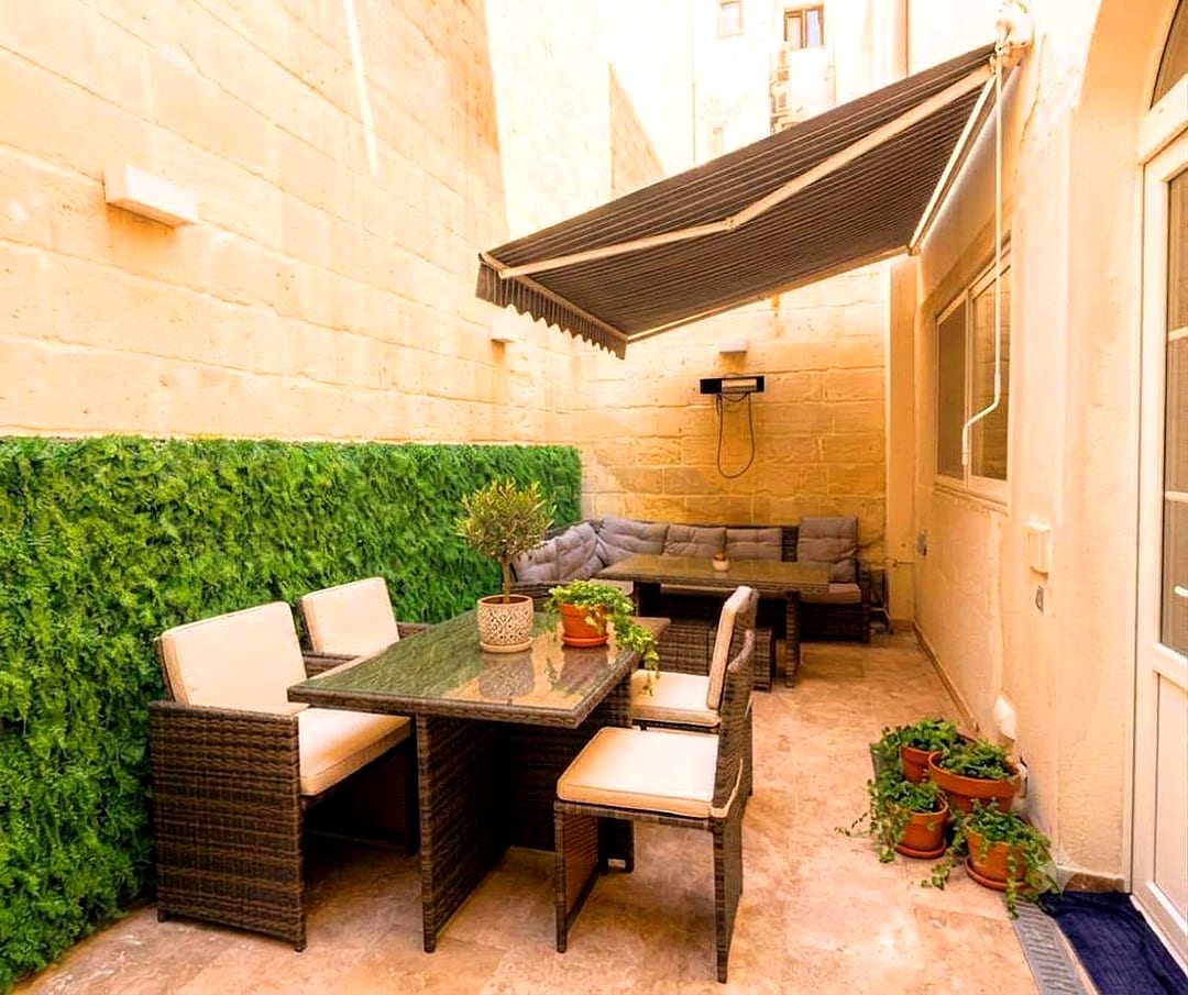 Townhouse in Sliema - 3 beds, 3 baths — 5