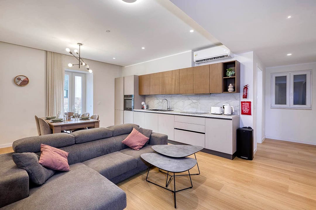 Apartment in Swieqi - 2 beds, 2 baths — 1