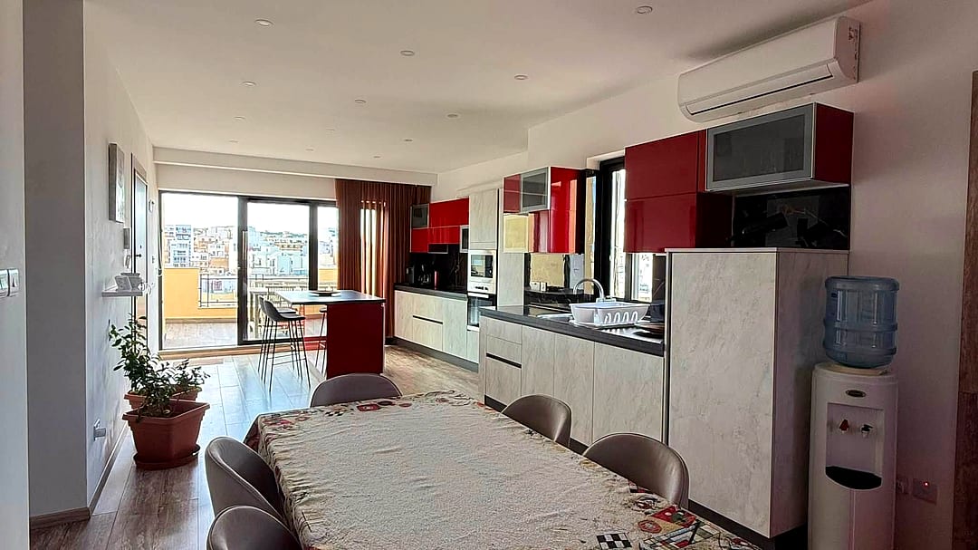 Penthouse in St Paul's Bay - 2 baths — 5