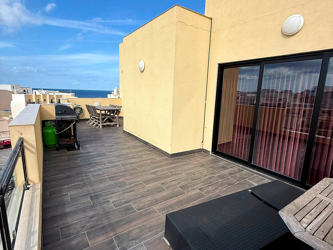 Penthouse in St Paul's Bay - 2 baths — 1