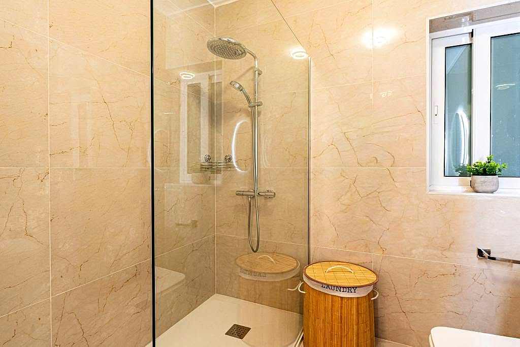 Apartment in Naxxar - 3 beds, 2 baths — 5