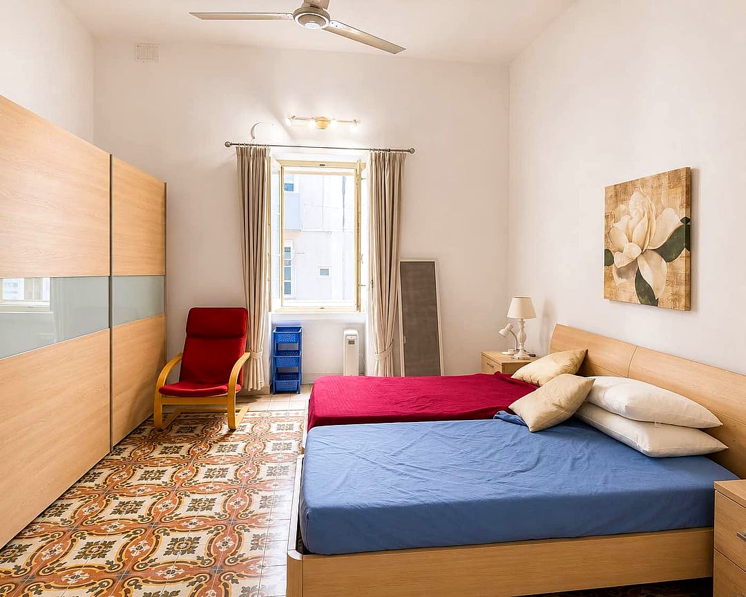 Apartment in Sliema - 2 beds, 2 baths — 5