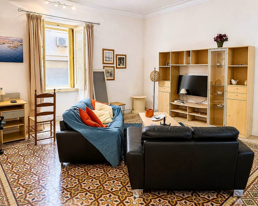 Apartment in Sliema - 2 beds, 2 baths — 2