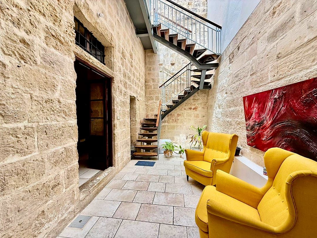 House in Zebbug - 5 beds — 2