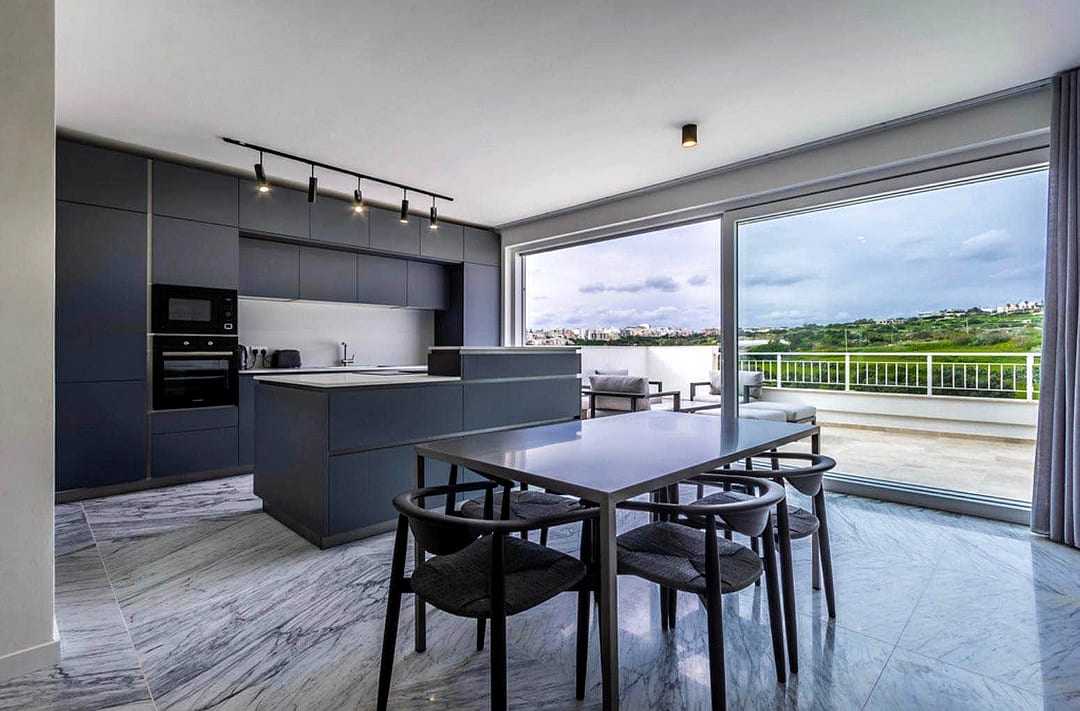 Penthouse in Swieqi - 2 beds, 2 baths — 2