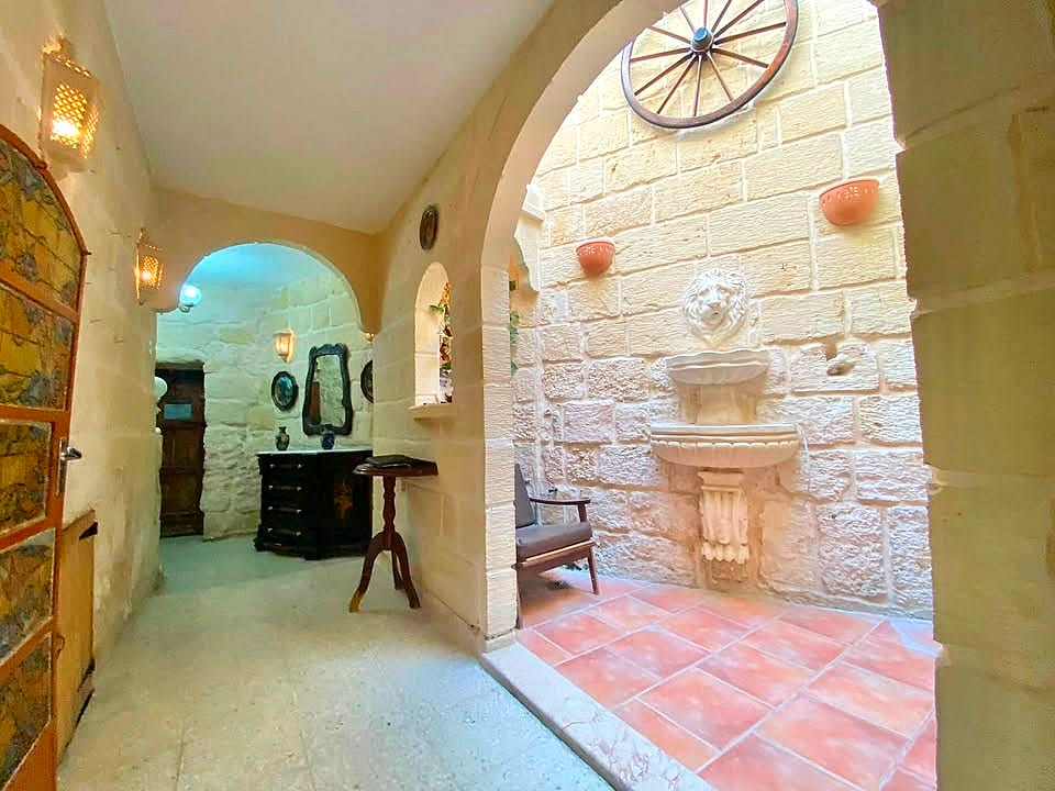 House in Rabat - 3 beds, 2 baths — 5