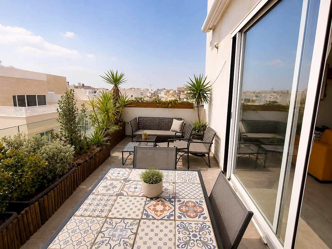 Penthouse in Msida - 2 beds — 1