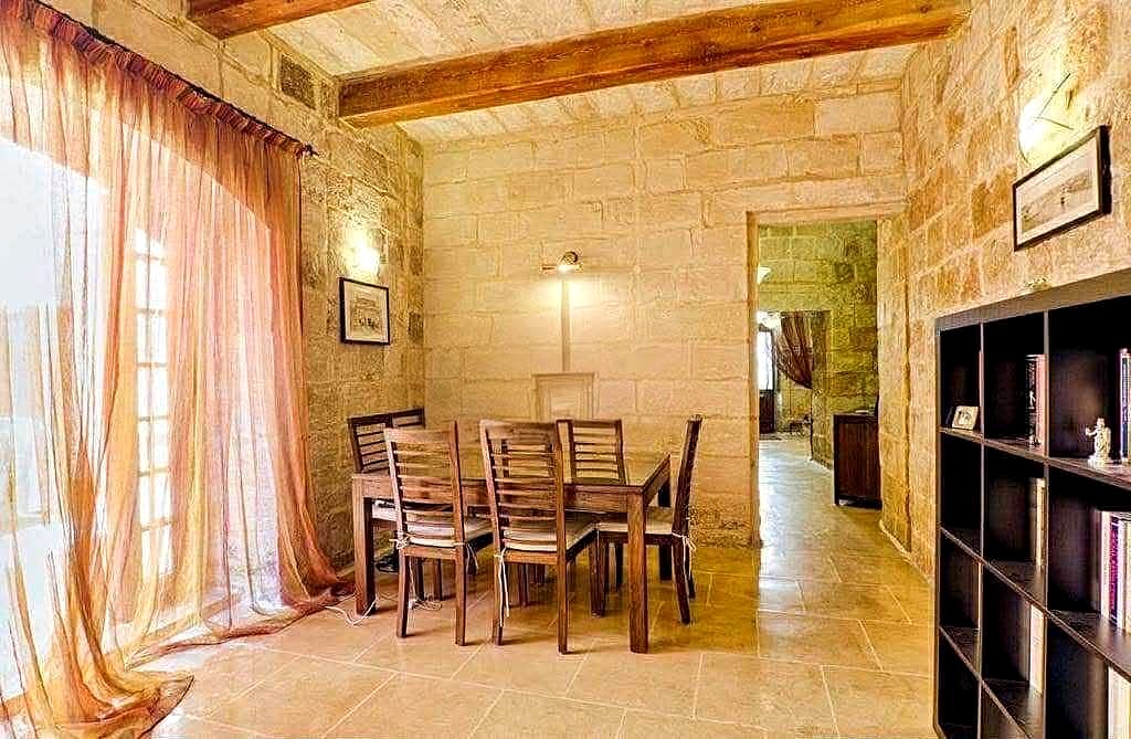 House in Zebbug — 2
