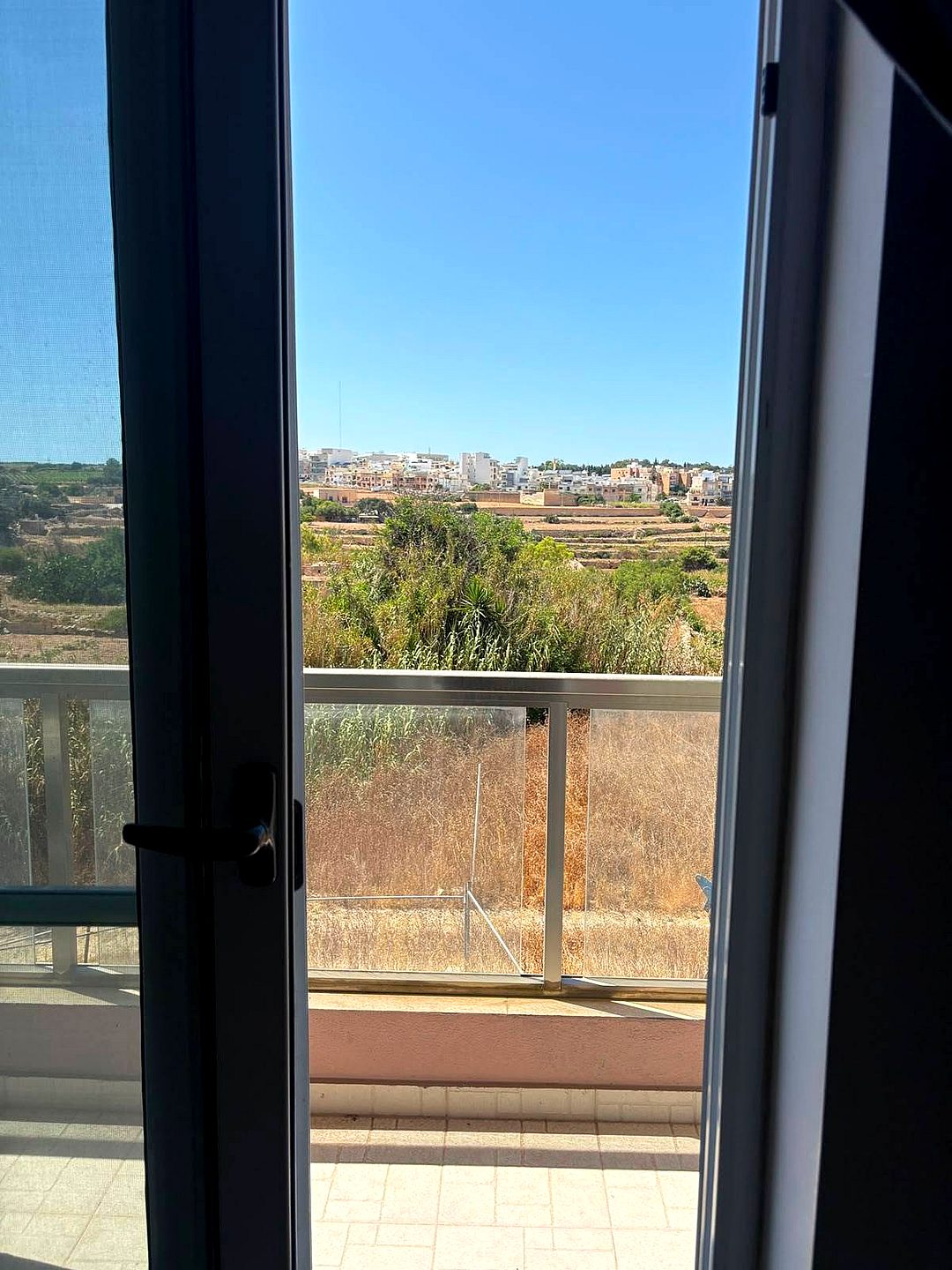 Apartment in Mosta - 3 beds, 2 baths — 4