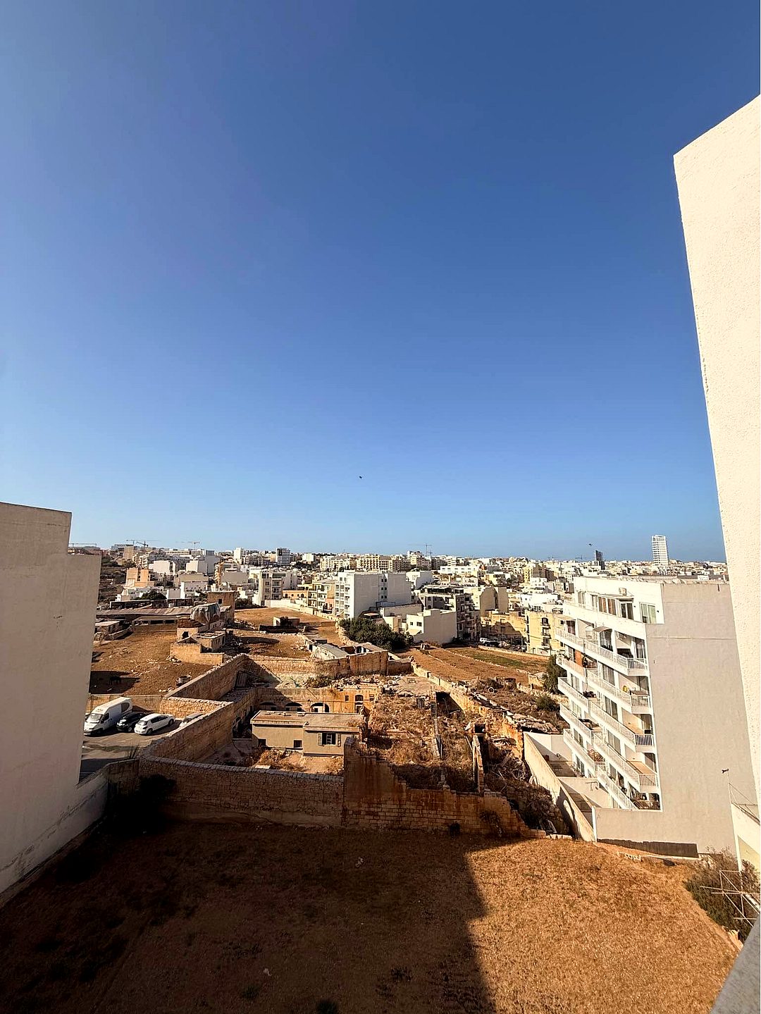 Penthouse in Msida - 3 beds, 2 baths — 3