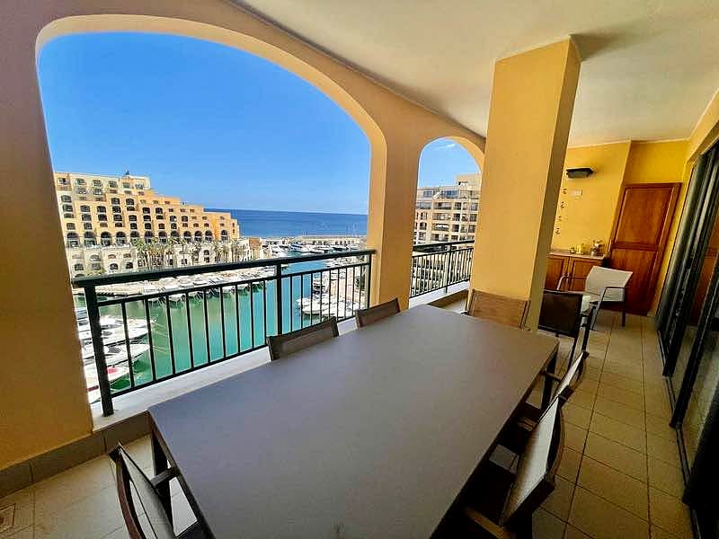 Apartment in St Julian's — 2