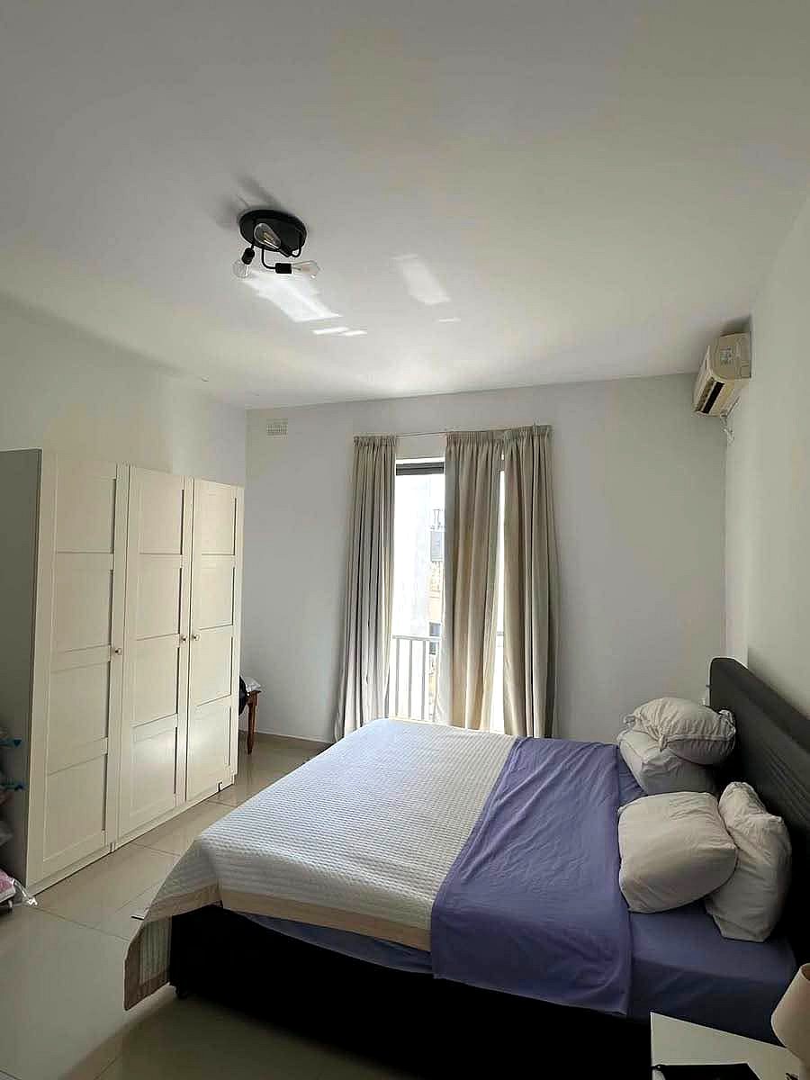 Apartment in Mosta - 3 beds, 2 baths — 4