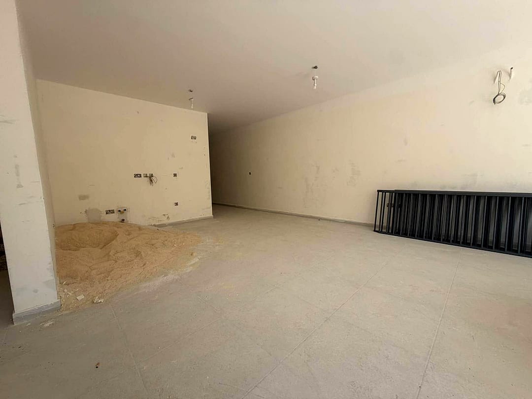 Apartment in Swieqi - 3 beds, 2 baths — 3