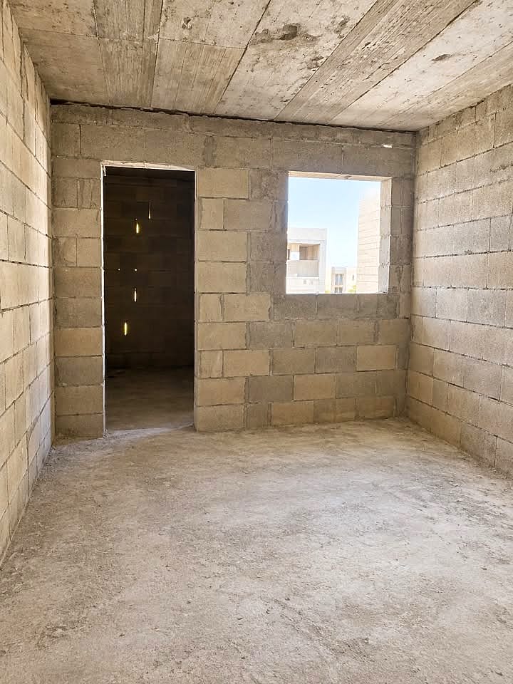 Apartment in Fgura - 3 beds, 2 baths — 2