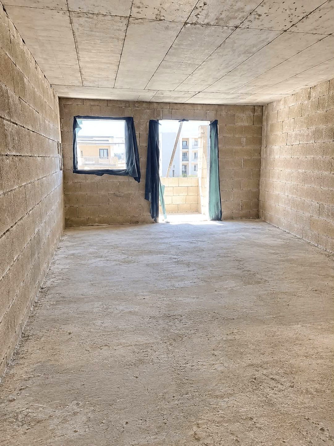 Apartment in Fgura - 3 beds, 2 baths — 1