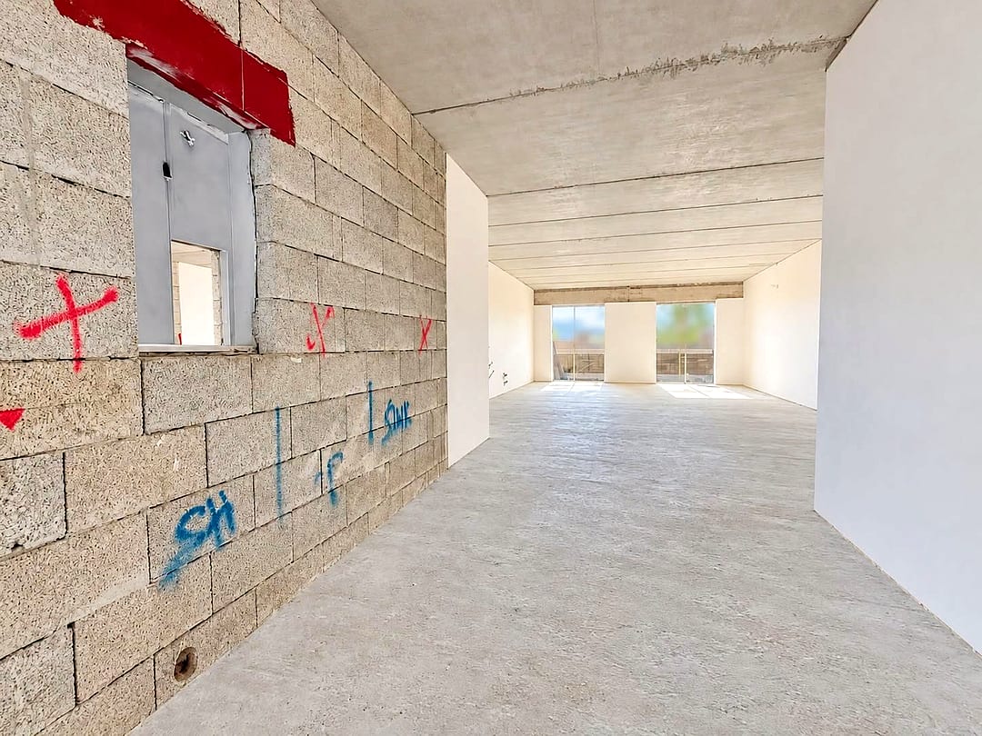 Apartment in Birkirkara - 3 beds, 2 baths — 2