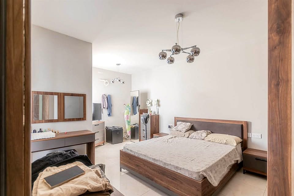 Apartment in Birkirkara - 3 beds — 5