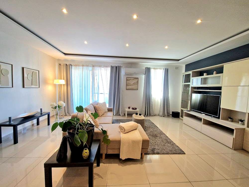 Apartment in Marsaskala - 2 beds, 2 baths — 2