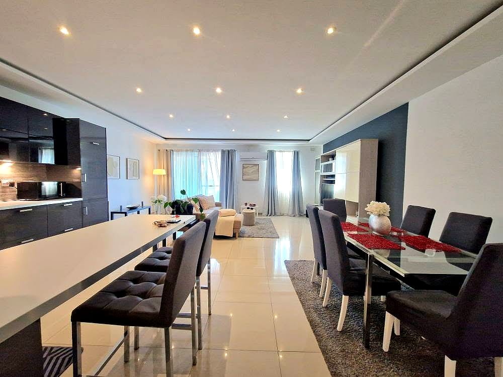 Apartment in Marsaskala - 2 beds, 2 baths — 4