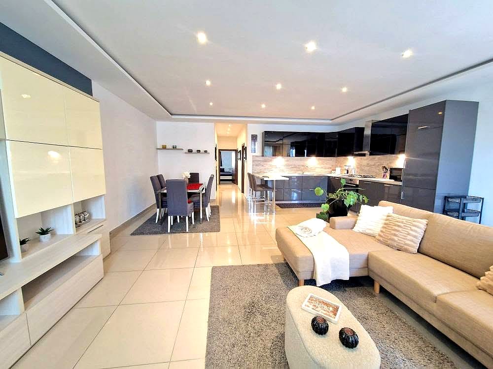 Apartment in Marsaskala - 2 beds, 2 baths — 2