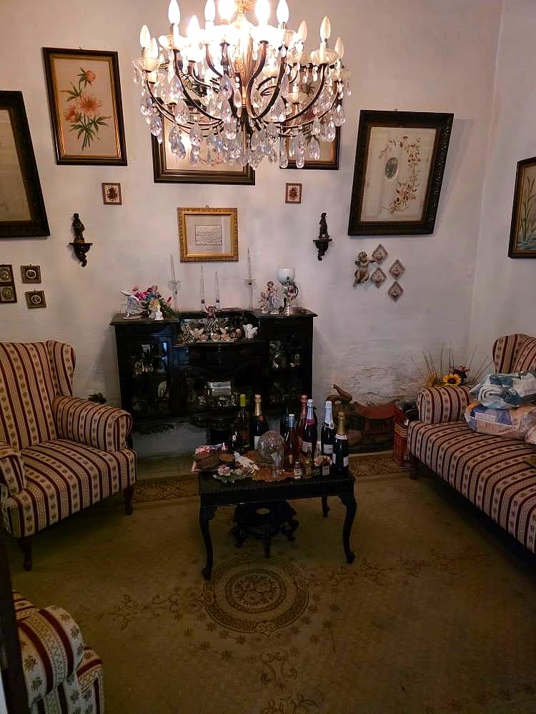Townhouse in Paola - 3 beds, 2 baths — 1