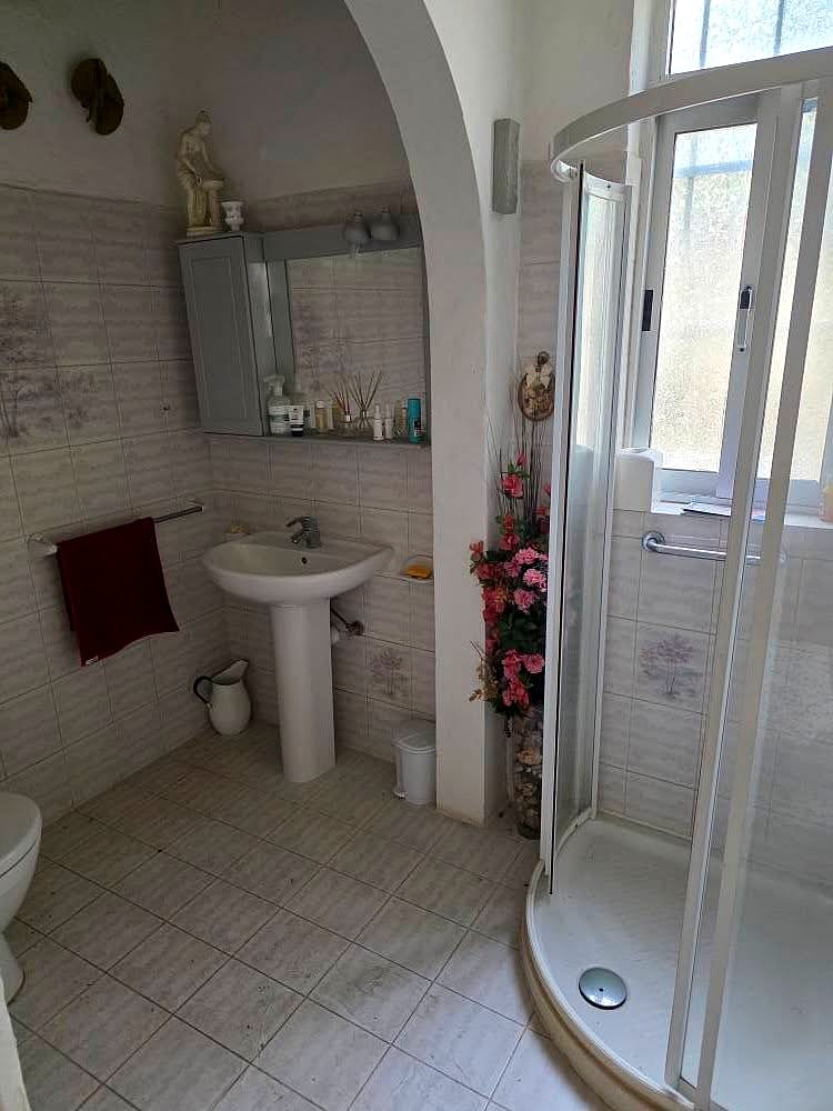 Townhouse in Paola - 3 beds, 2 baths — 4