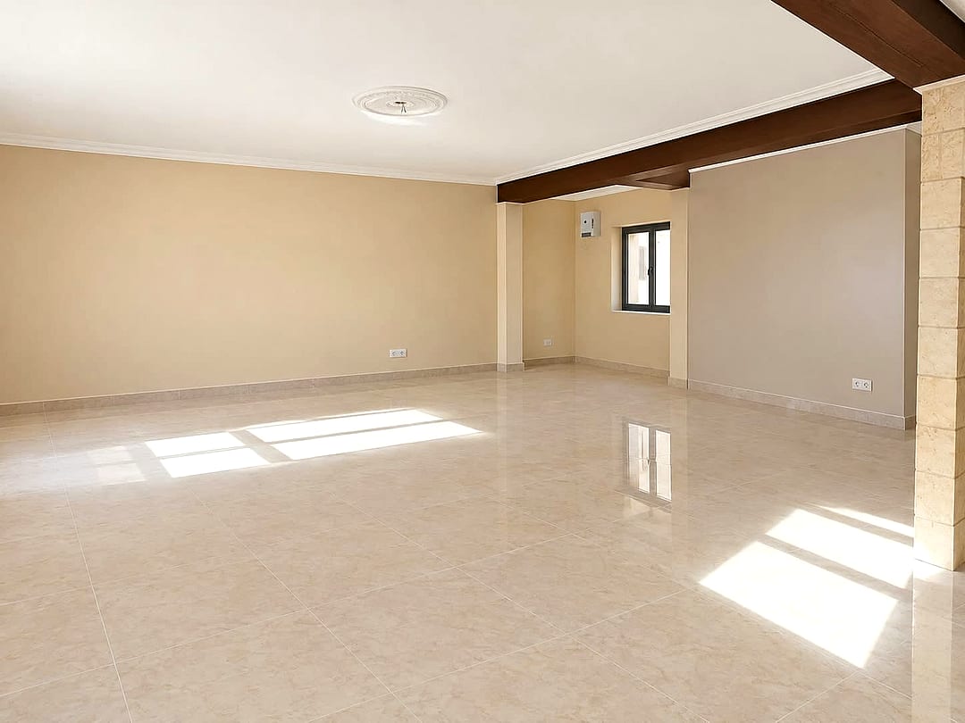 Apartment in Mosta - 3 beds, 2 baths — 5