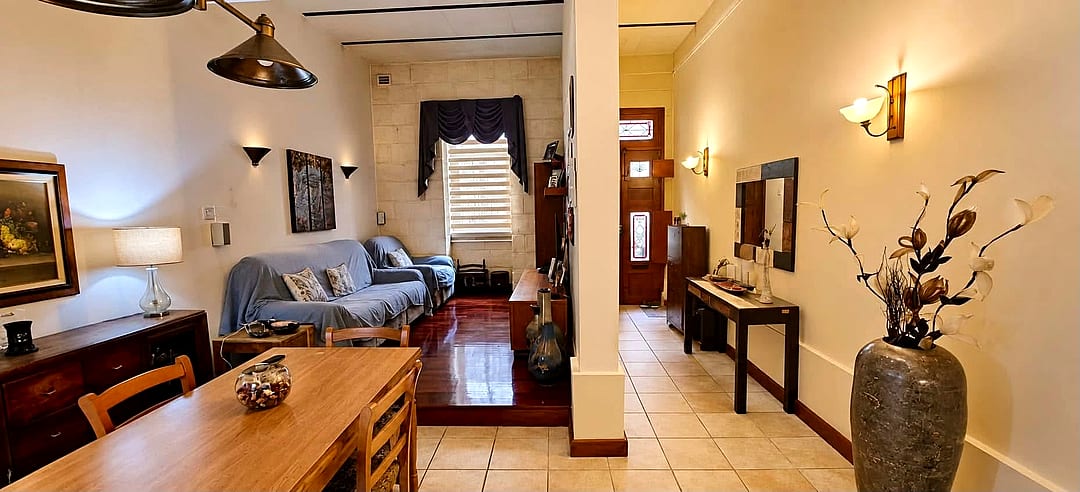Townhouse in Cospicua - 5 beds, 2 baths — 1