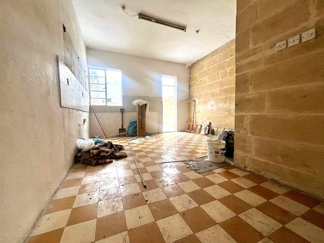 Townhouse in Tarxien - 2 beds — 1