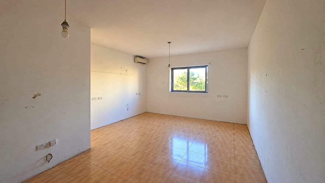 Apartment in Birkirkara - 2 beds — 1