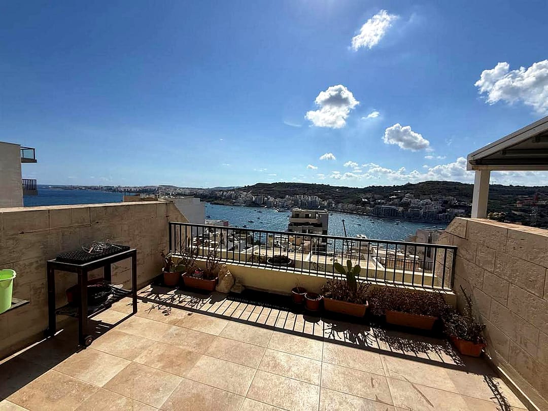 Apartment in Xemxija - 2 baths — 1