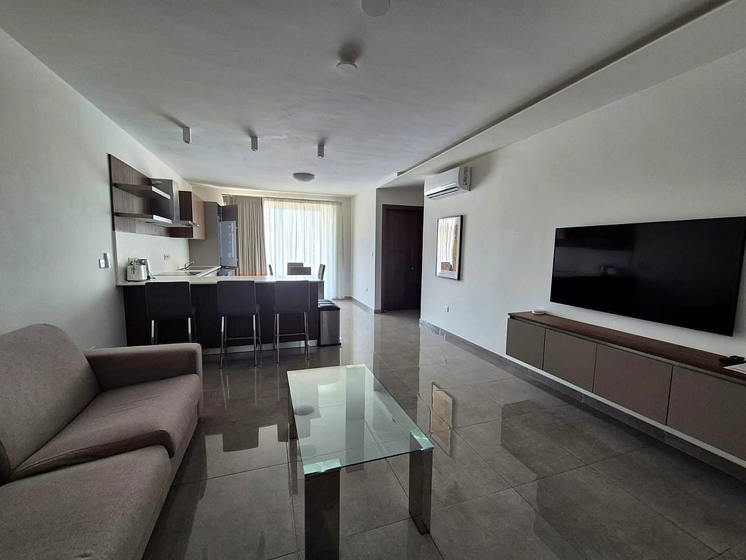 Apartment in Birkirkara - 2 beds — 1