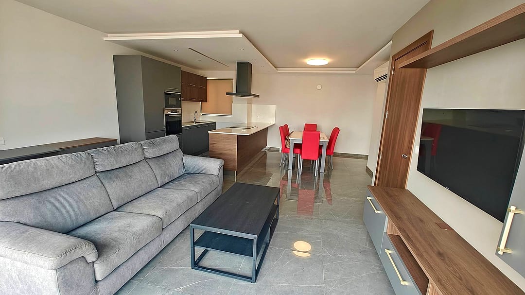 Penthouse in Naxxar - 3 beds, 2 baths — 4