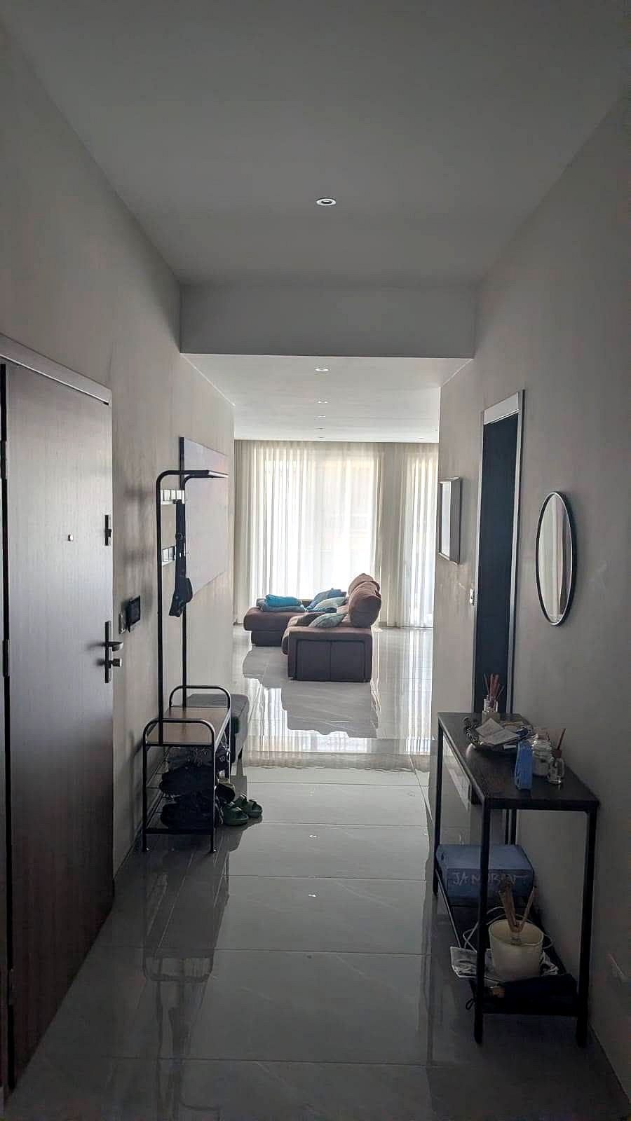 Apartment in Swieqi - 3 beds, 2 baths — 3